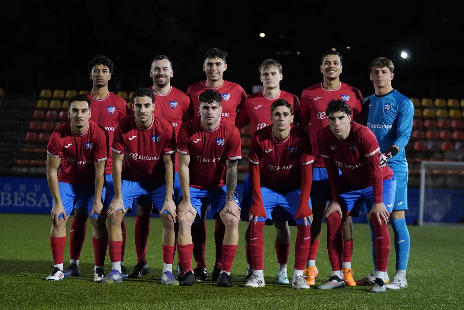 Imagen de la noticia: *THE RESERVE TEAM BEATS ATL. ESTACION AND "SLEEPS" IN THE PLAYOFF ZONE*