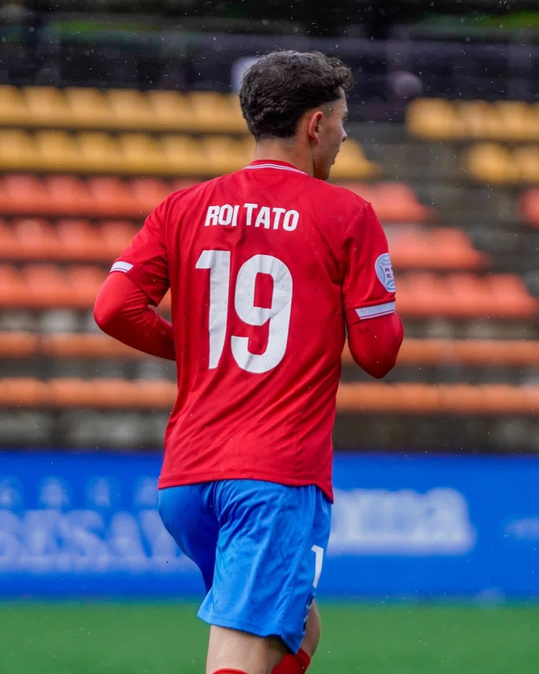 Imagen de la noticia: Dura baja para el CD Estepona: Roi Tato dice adiós a la temporada