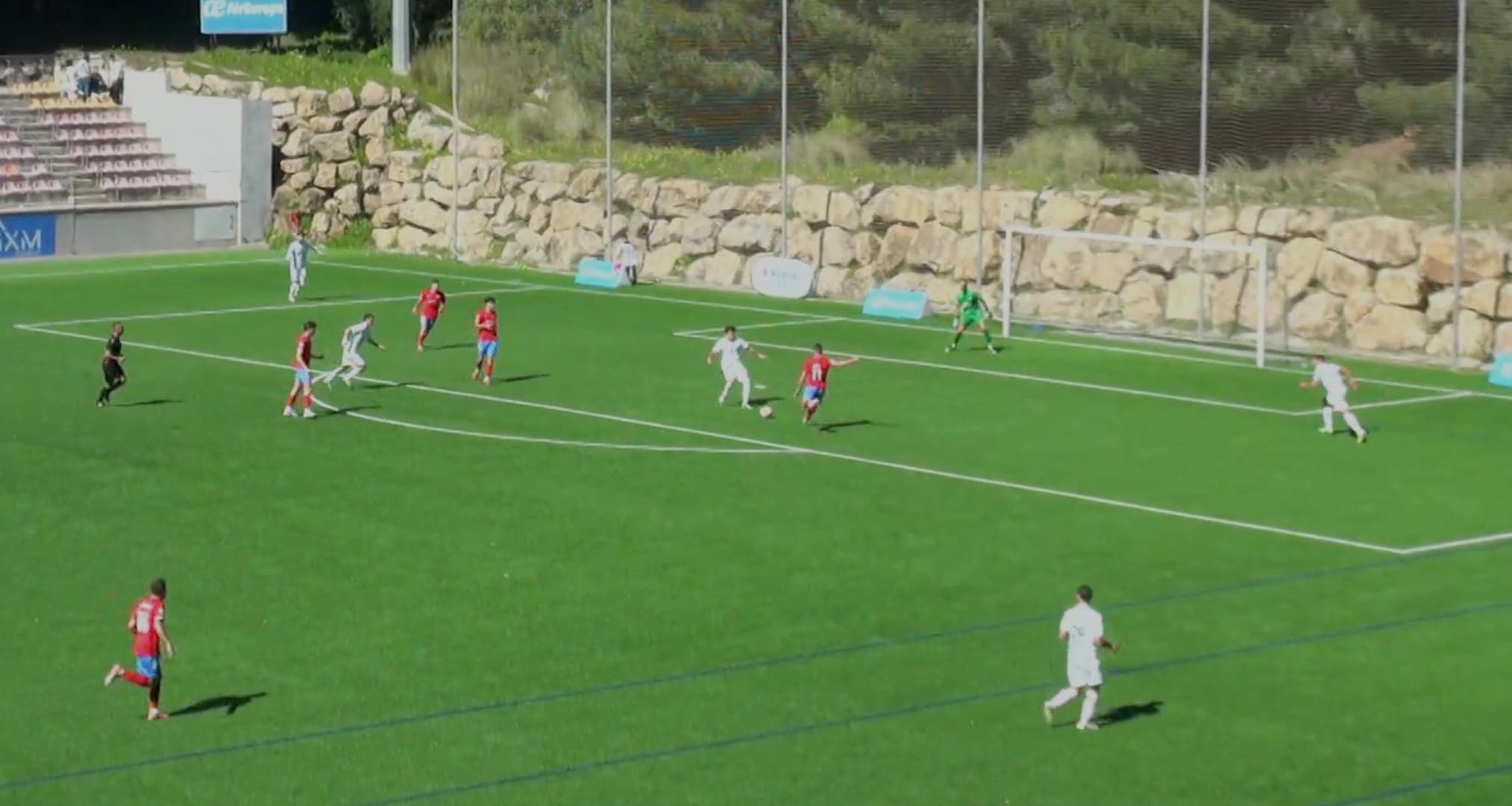 Imagen de la noticia: No fue la roja, fue el plan: el día que el CD Estepona desmontó al aspirante