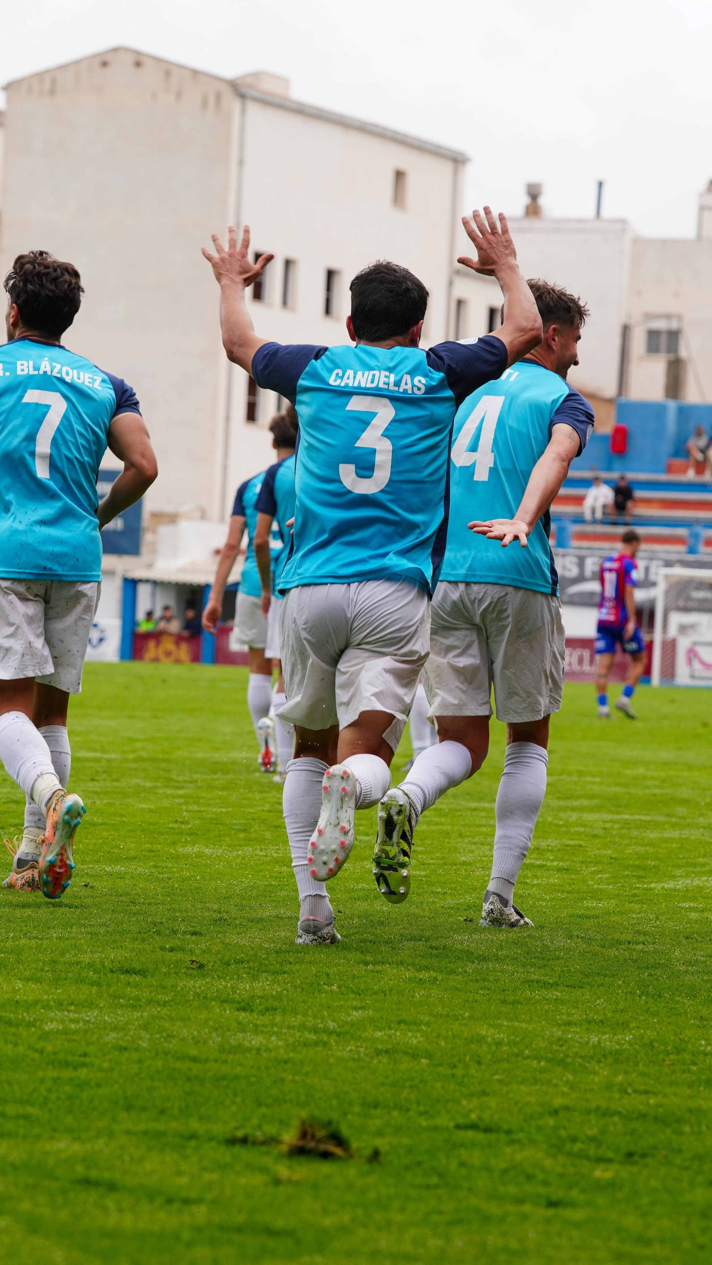 Imagen de la noticia: Juventud, talento y ritmo alto: el perfil del Real Madrid C que espera al CD Estepona